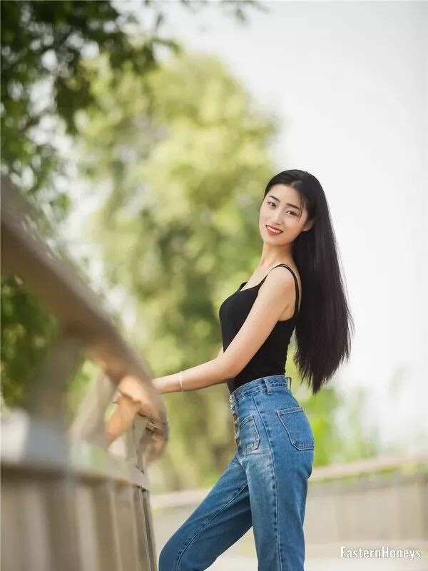 Yan Huang, 21
